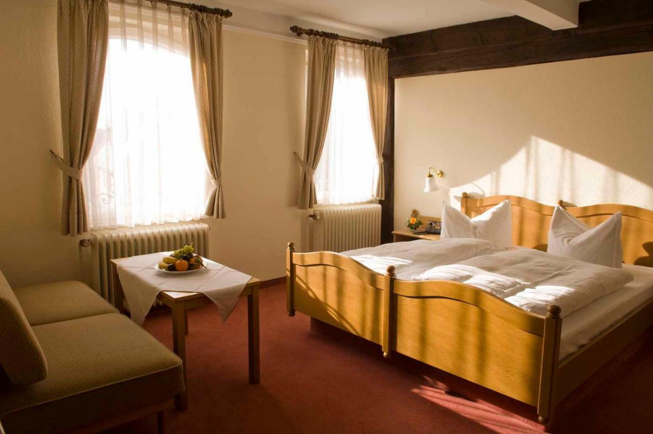 Goldener Hirsch Hotel Burgthann Ngoại thất bức ảnh